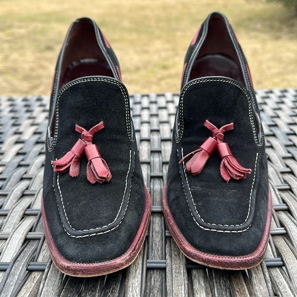 TOD’S Kiltie Tassel Black Suede Loafer Pumps